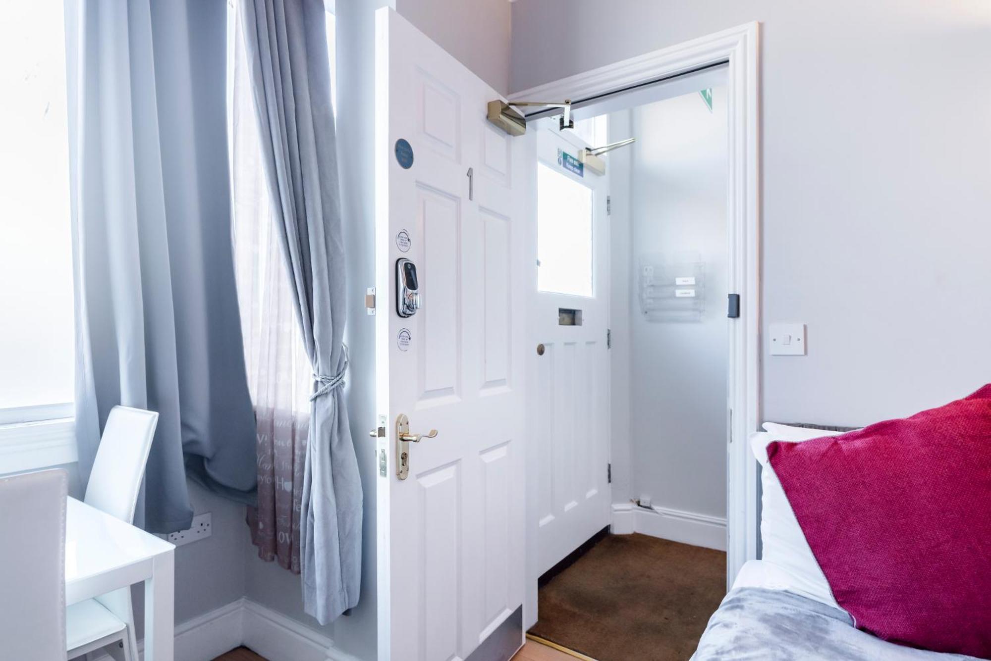 1 Riverside Apartments NWI Zewnętrze zdjęcie